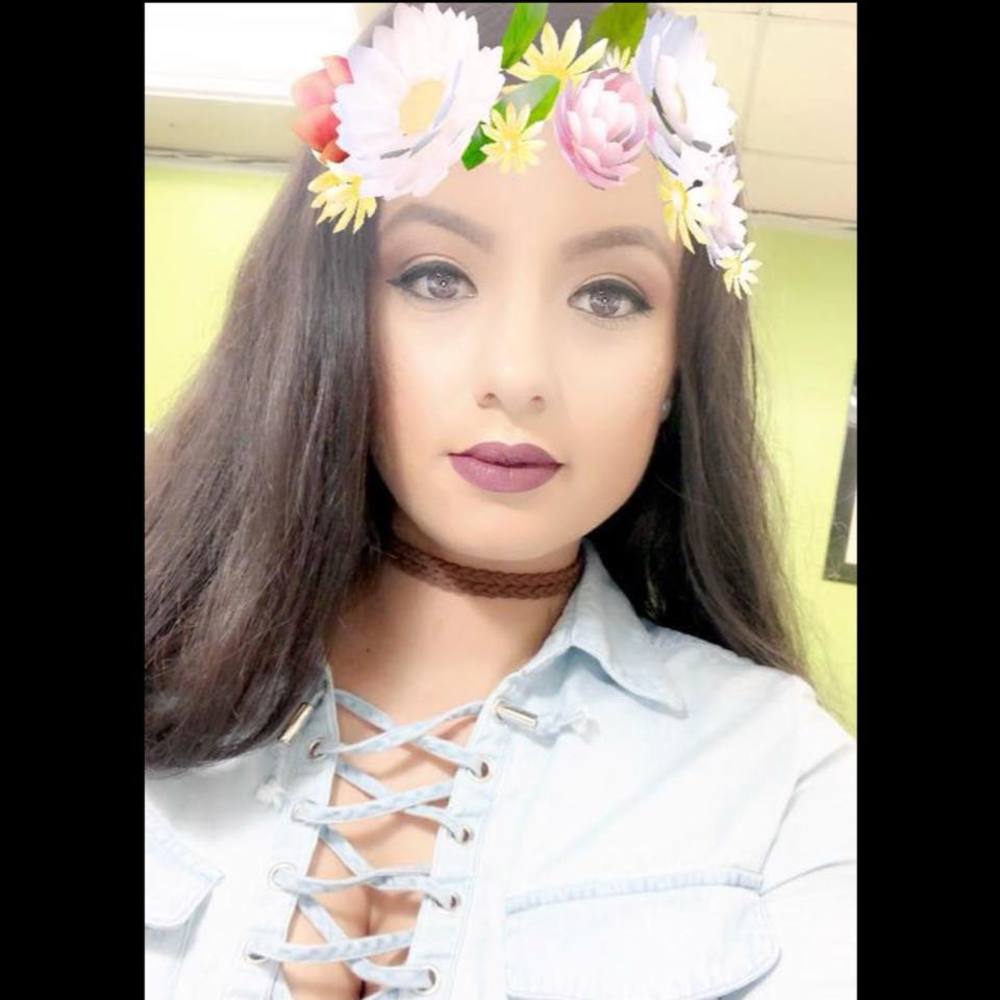 Meet your Posher, Monique